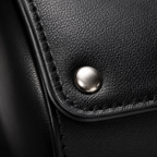 Etui Voyage Grand Tour - detail matiere cuir